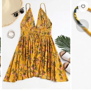 Zaful Crochet Panel Backless Floral Cami Dress